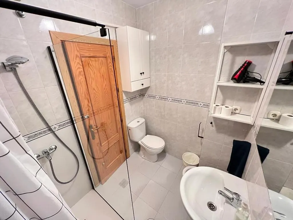 S2Plaza De La Merced Especial Grupos Con Parking Apartment Malaga